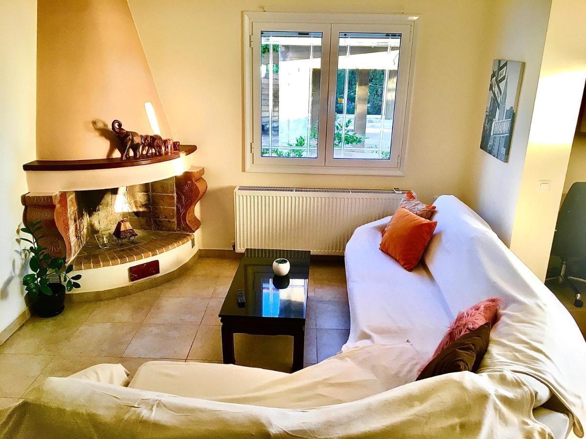 Mersini Apartment Chania  Bagian luar foto