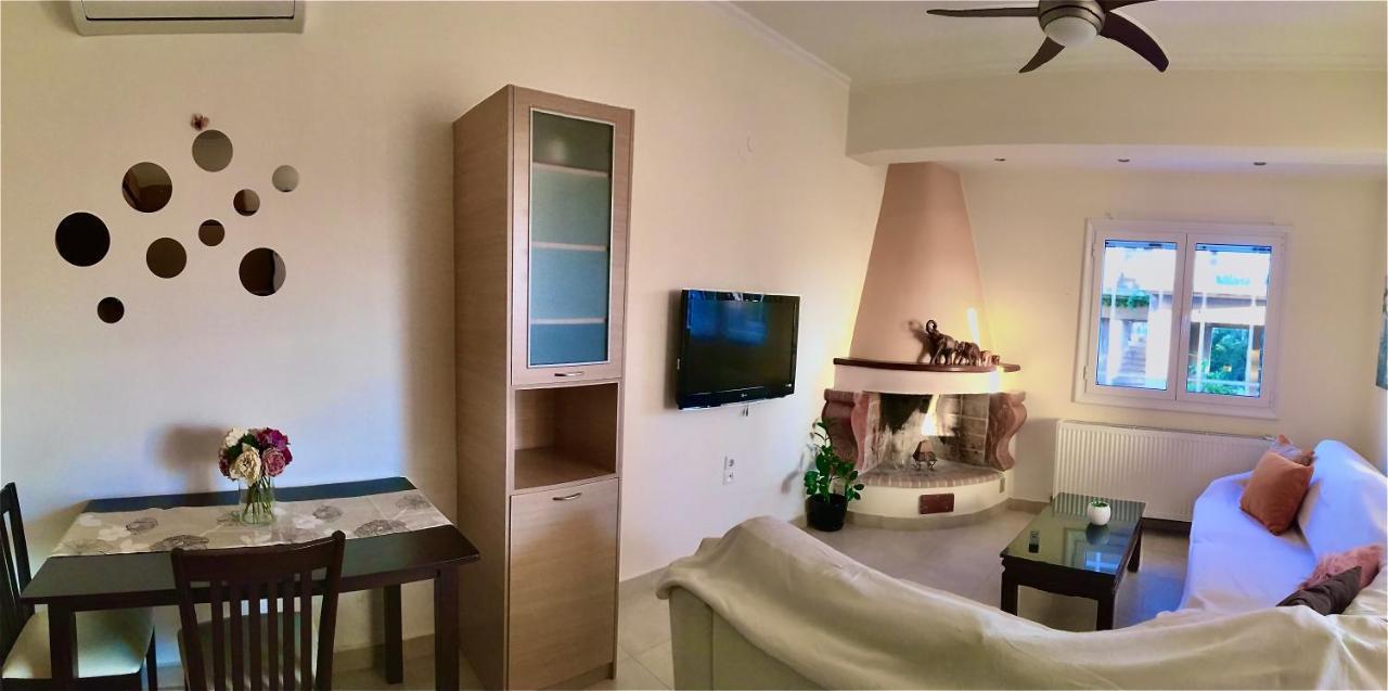 Mersini Apartment Chania  Bagian luar foto